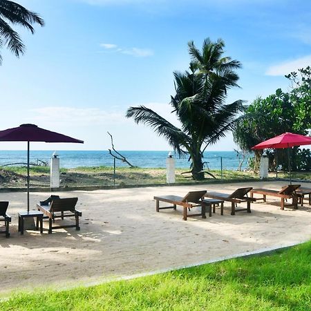 Akurala Beach Boutique Resort Luaran gambar