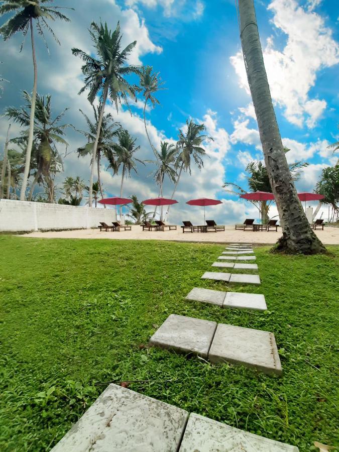 Akurala Beach Boutique Resort Luaran gambar