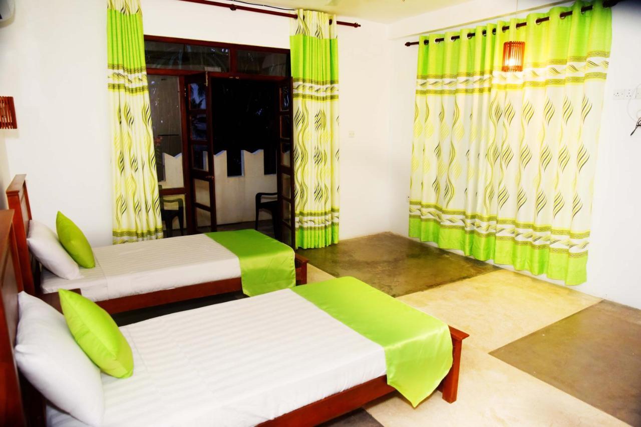 Akurala Beach Boutique Resort Luaran gambar