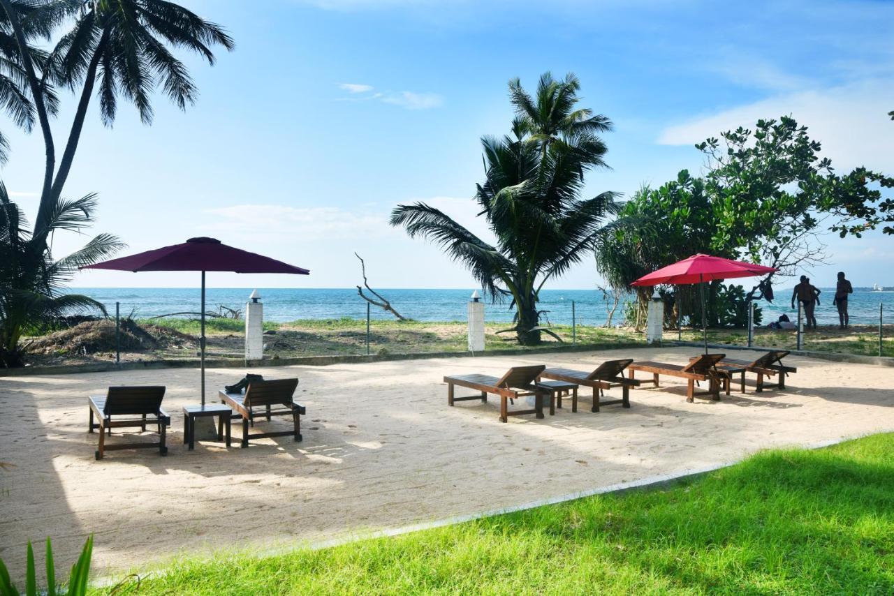 Akurala Beach Boutique Resort Luaran gambar