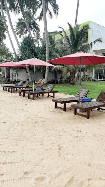 Akurala Beach Boutique Resort Luaran gambar